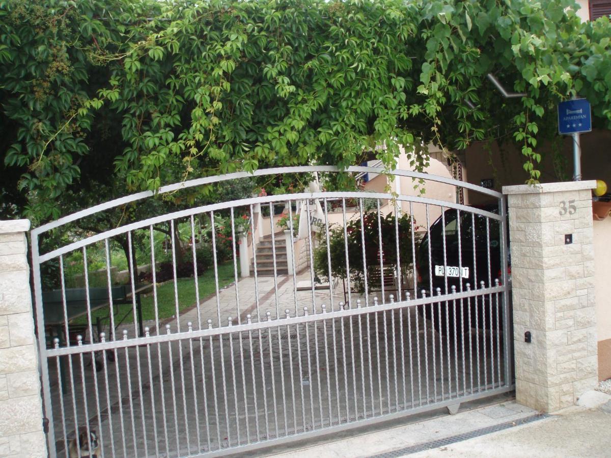 Haus Milan Ap3 Apartment Fazana Exterior photo